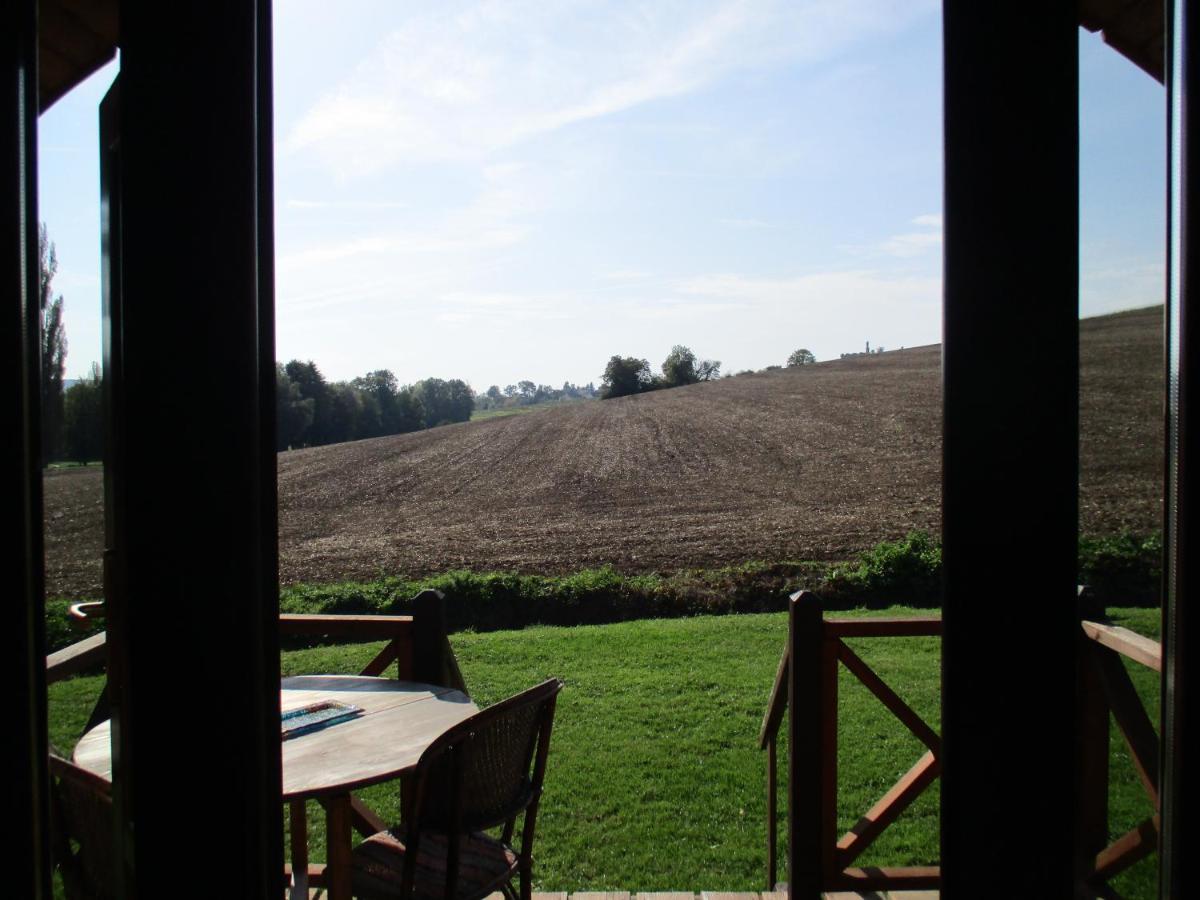 Roulotte Panoramique Du Moulin Bed & Breakfast Chatillon-sur-Marne ภายนอก รูปภาพ